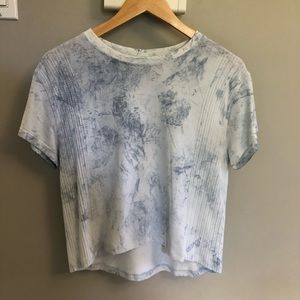 Lululemon train to be short sleeve